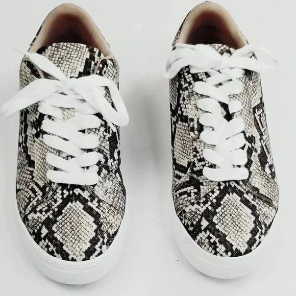 Steve Madden Snake/Python/Print Fashion Sneakers - Picture 9 of 13